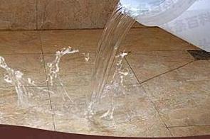 湘桥漏水维修 免砸砖防水材料该如何施工